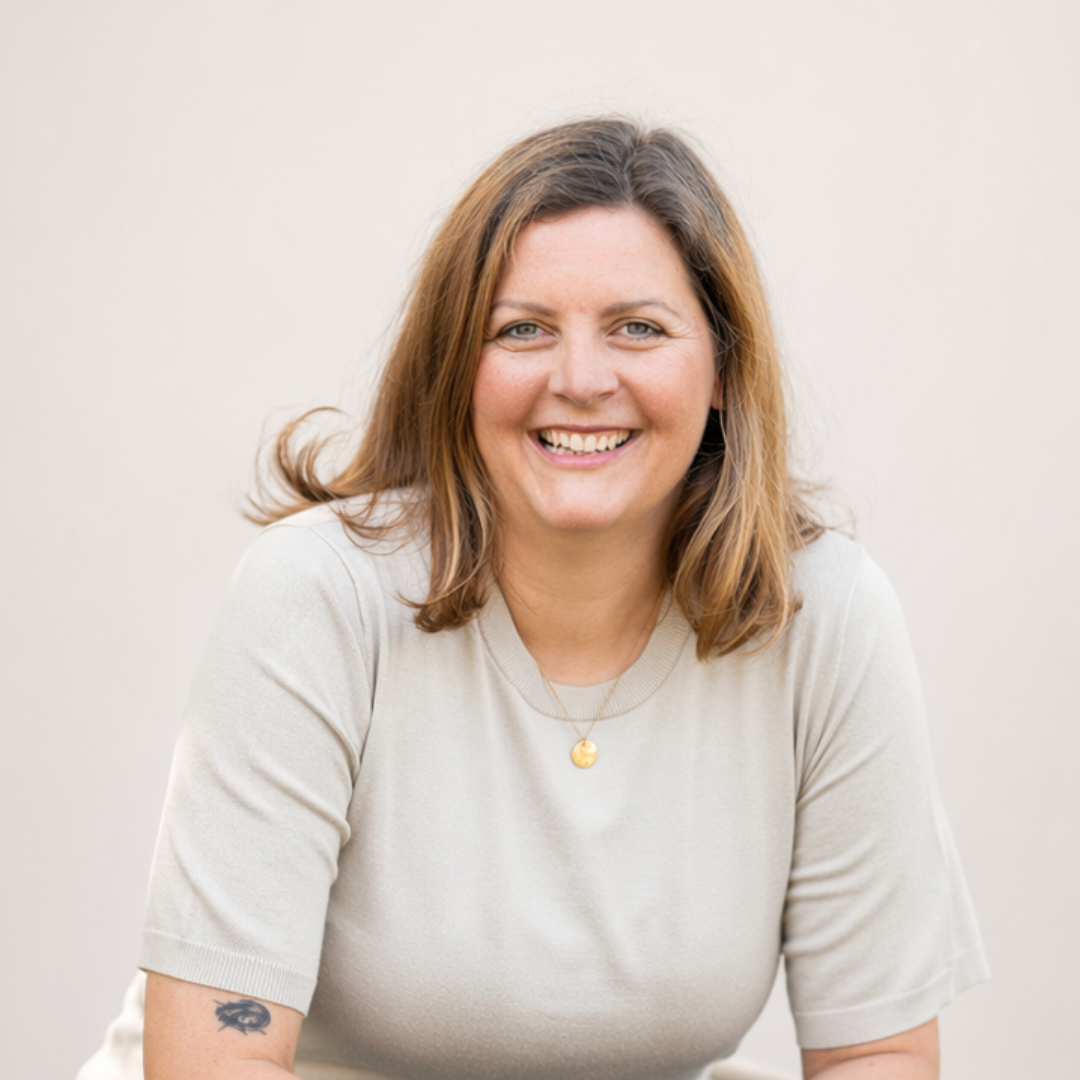 Portrait von Verena Keller, Kindheitspädagogin und zertifizierte IBCLC Stillberaterin.